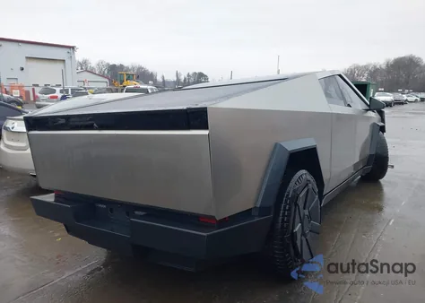 2024 Tesla Cybertruck All-Wheel Drive from USA, damaged, VIN 7G2CEHED4RA020947